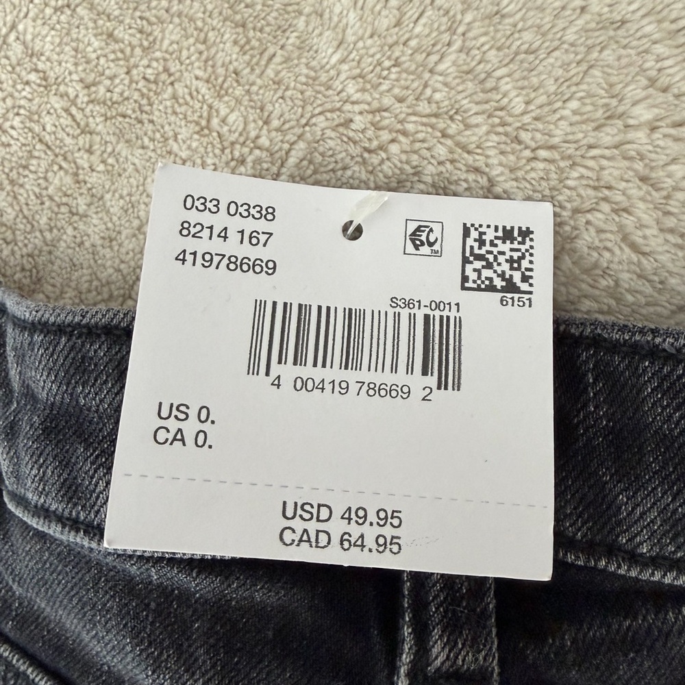American Eagle Outfitters Black Washed Denim Shorts - Picture 4 of 6